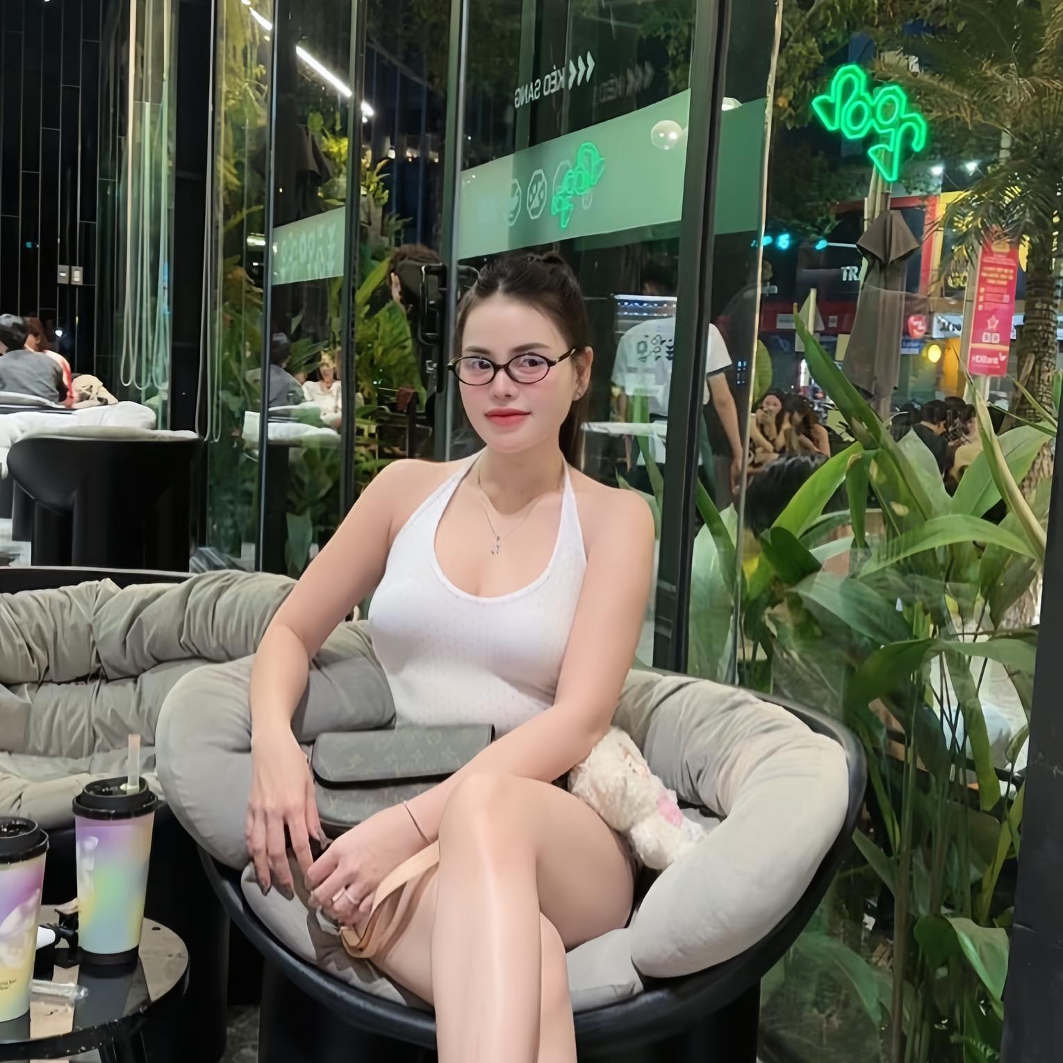 Yến Nhi 